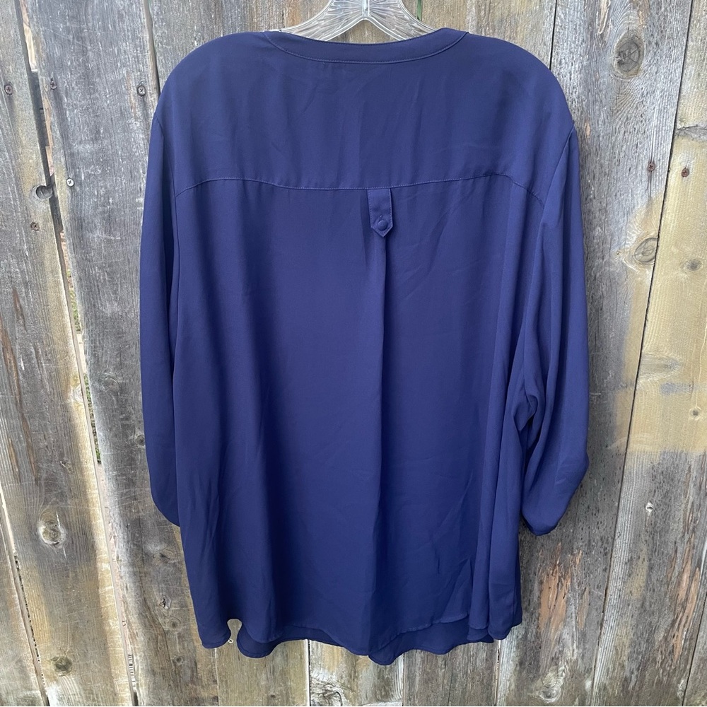 Torrid Navy Blue Harper Blouse Sz. 4X - Picture 3 of 12